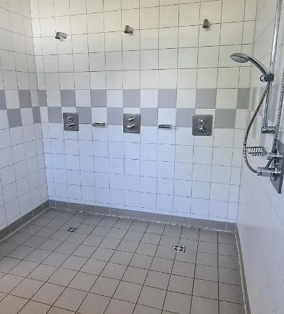 Sportzentrum - A Silent Alternative *