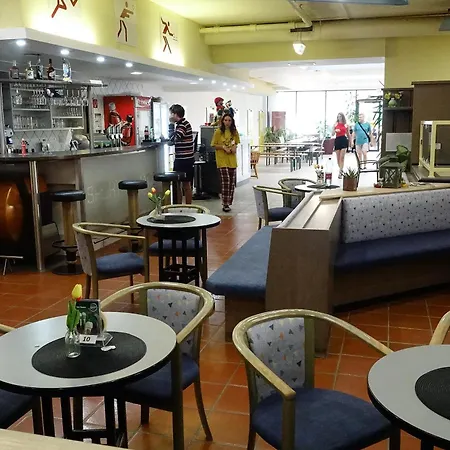 Sportzentrum - A Silent Alternative Κάμπινγκ