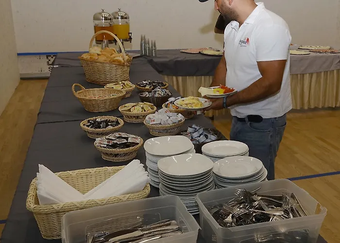 Sportzentrum - A Silent Alternative